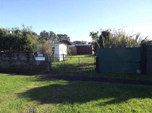 8 Pratt Street, Waitara