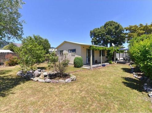 69A Gladstone Road, Richmond