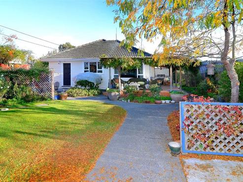 93 Vagues Road, Northcote