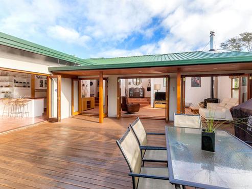 26 South Lynn Road, Titirangi