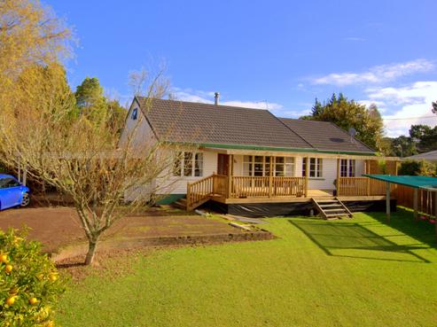 13 Candia Road, Swanson