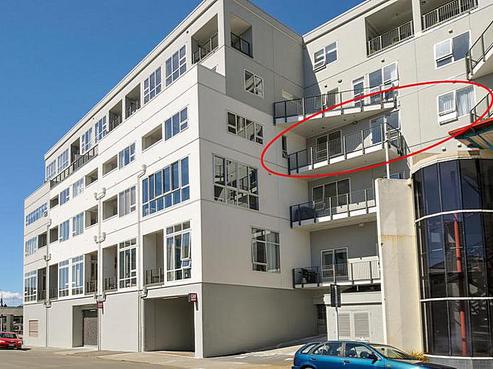 302/107 Thorndon Quay, Thorndon