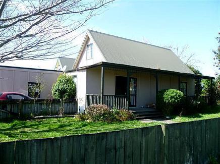 130 Tramway Road, Enderley