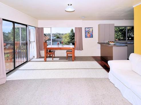 70A Cockayne Crescent, Sunnynook