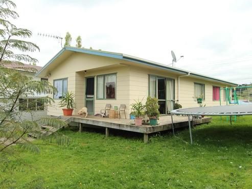 2/58 Winger Crescent, Kamo
