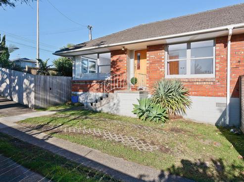 1/195 Lake Road, Belmont