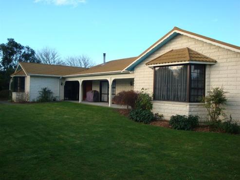 8 Maddren Street, Winchester