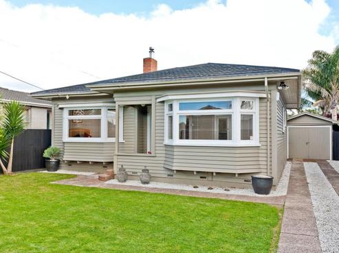 234 Point Chevalier Road, Point Chevalier