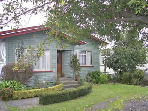 104 Allerton Street, Saint Leonards
