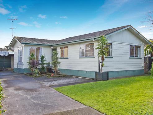 18 Fiesta Drive, Half Moon Bay