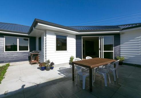 165 Barrett Road, Whalers Gate