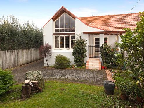 12 Tawhiri Road, One Tree Hill