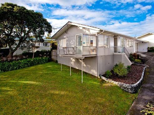 1/561 Beach Road, Murrays Bay