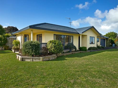 14 Brookesmith Drive, Waiuku