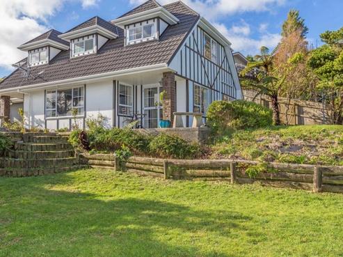 5 Bluff Close, Kelson