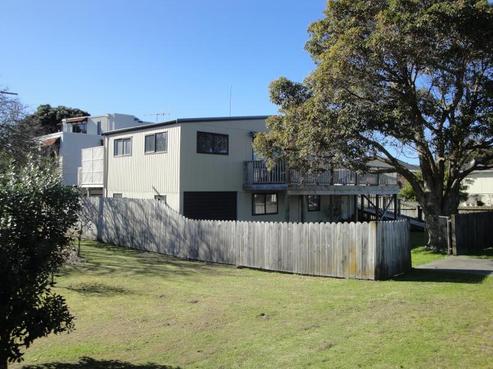 604A Ocean Road, Whangamata