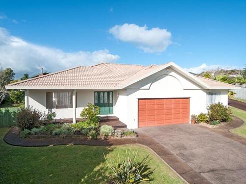 12 Sandpiper Grove, Unsworth Heights
