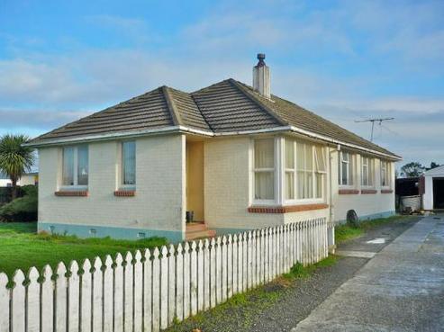 4 Lithgow Street, Glengarry