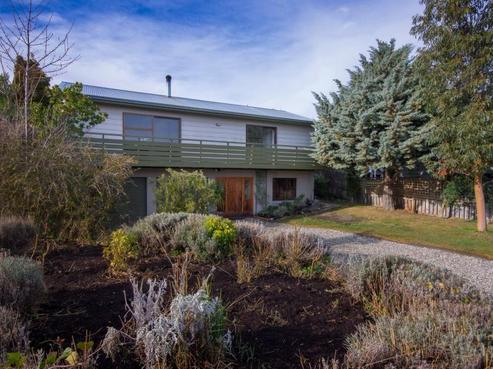 90 Hopkins Street, Luggate