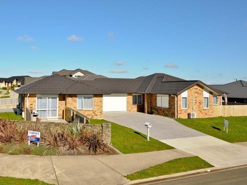 14 Hartford Terrace, Huntington