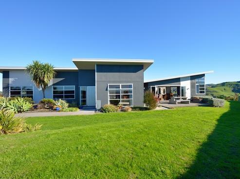 26 Kaiangaroa Place, Bay View