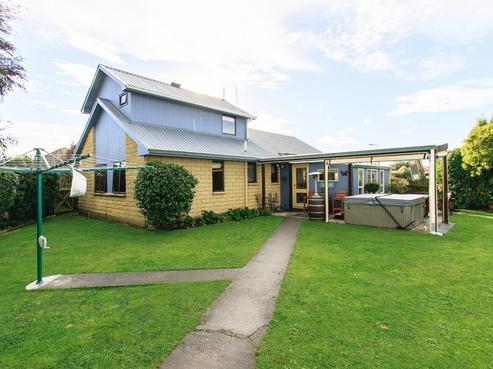 11 Oldfield Place, Bulls