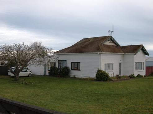 28 Avenue Road, Foxton