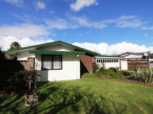 10 Evanda Crescent, Conifer Grove