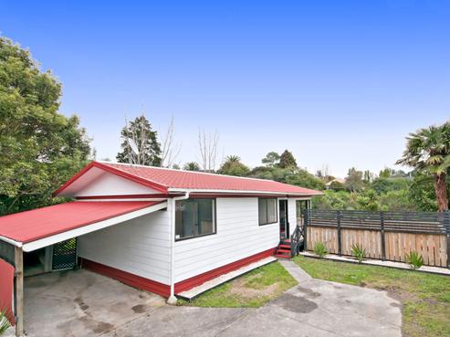 2/30 Don Buck Road, Massey