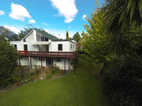 2/100 Grand Vue Road, Kawaha Point