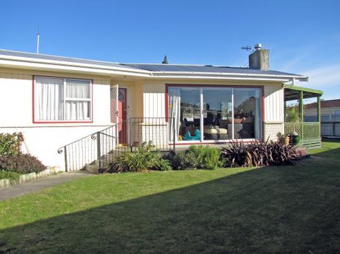31 Titoki Crescent, Pirimai