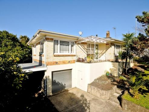 6 Mitcham Avenue, Forest Lake