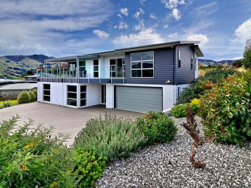 10 Monarch Drive, Robinsons Bay