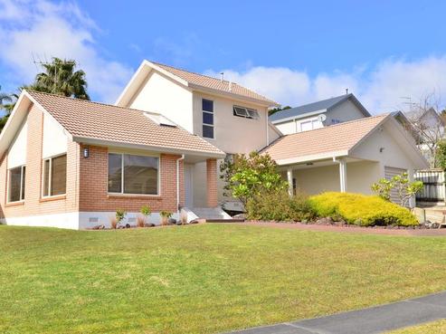 18 Tenbless Court, Unsworth Heights