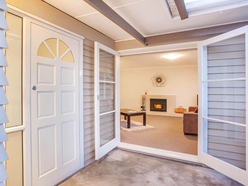 52 Sunnynook Road, Sunnynook