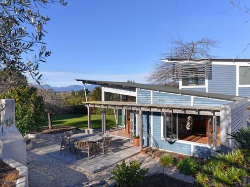 202 Westdale Road, Redwood Valley