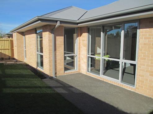 2/68 Withells Road, Avonhead