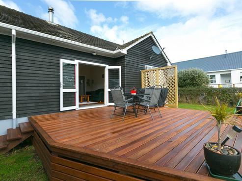 20 High Street West, Waitara