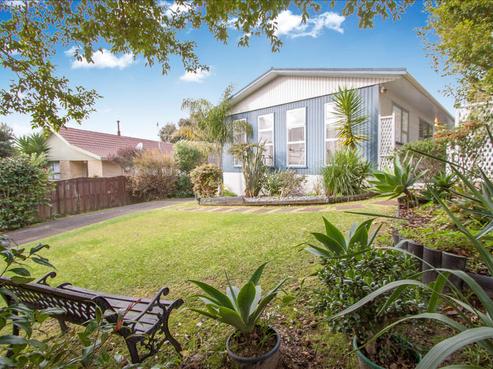 5 Iberia Place, Lynfield