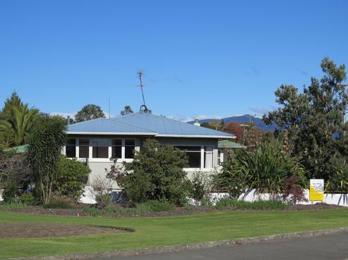 194 Commercial Street, Takaka