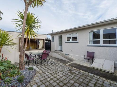 1/23 Kipling Crescent, Stoke