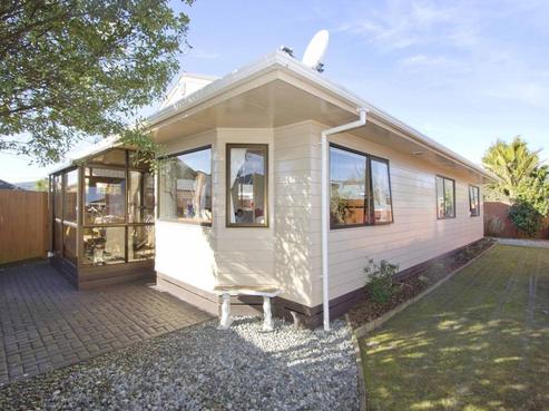 2/52 Athlone Crescent North, Avalon
