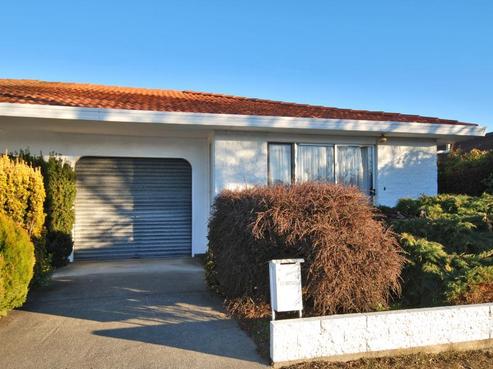 1/114 Veitches Road, Casebrook
