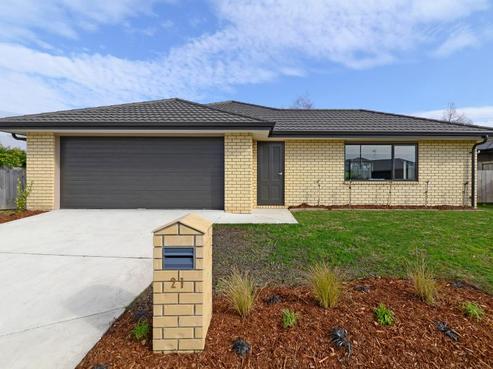 21 Denham Court, Flagstaff