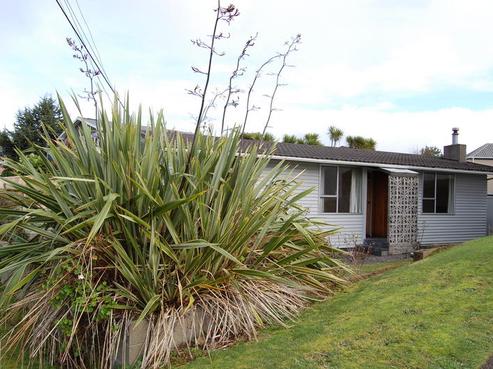 7 Gray Avenue, Paraparaumu Beach