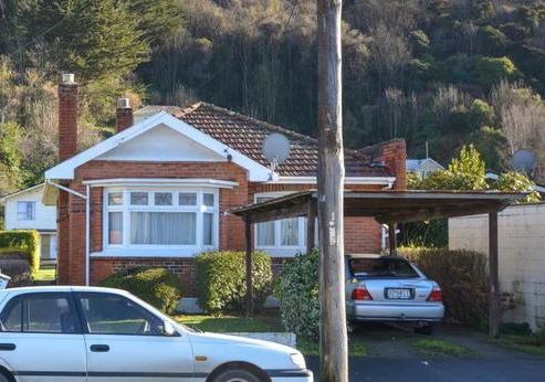 101 North Road, North East Valley
