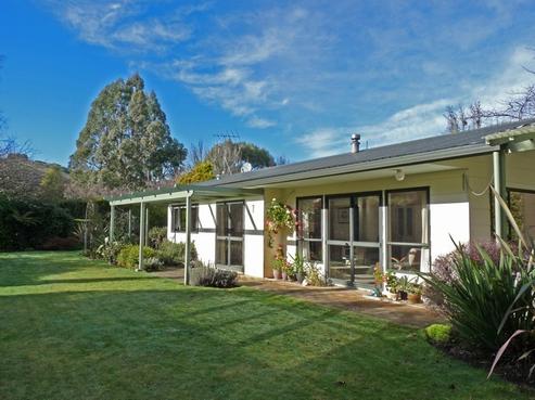 4 Totara View Road, Wakefield