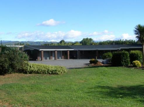 246 Wood Street, Featherston
