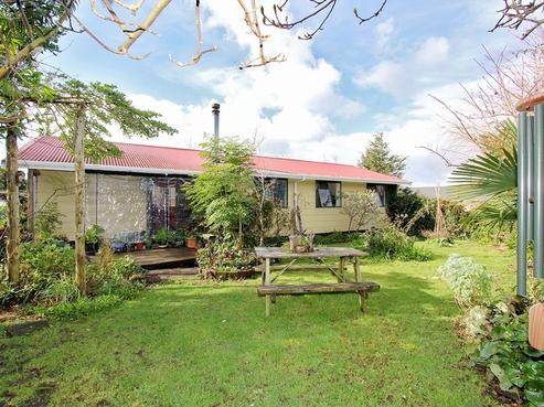 5 Uenuku Place, Waitara