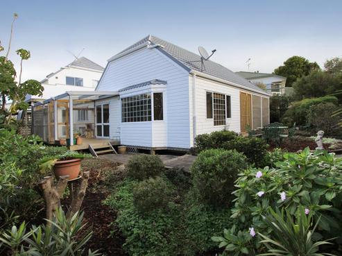 18 Mariner Drive, Gulf Harbour